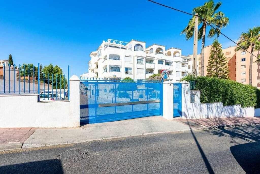 797 Holiday Rentals- Hermoso Apartamento Para 4 En بينالماذينا المظهر الخارجي الصورة