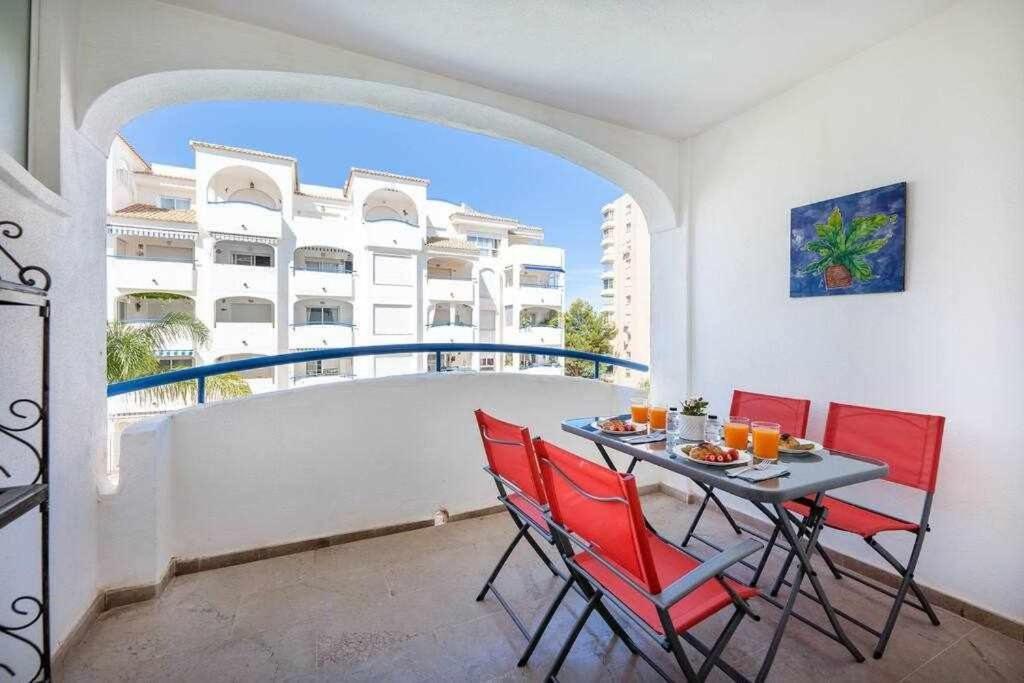 797 Holiday Rentals- Hermoso Apartamento Para 4 En بينالماذينا المظهر الخارجي الصورة